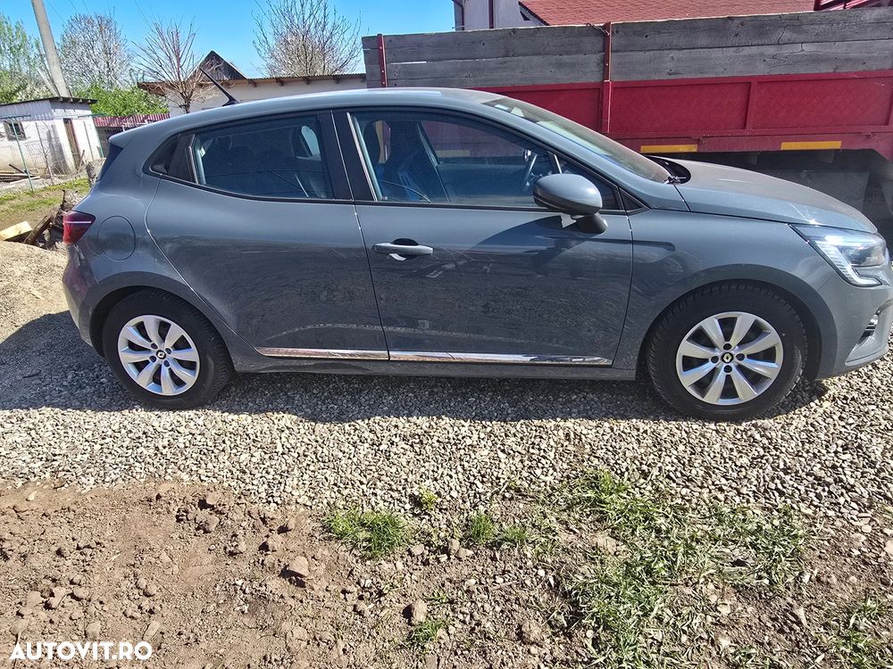 Renault Clio V TCe Zen - 8