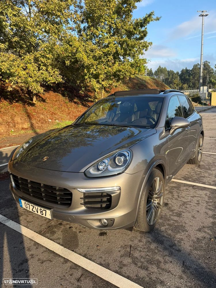 Porsche Cayenne S - 34
