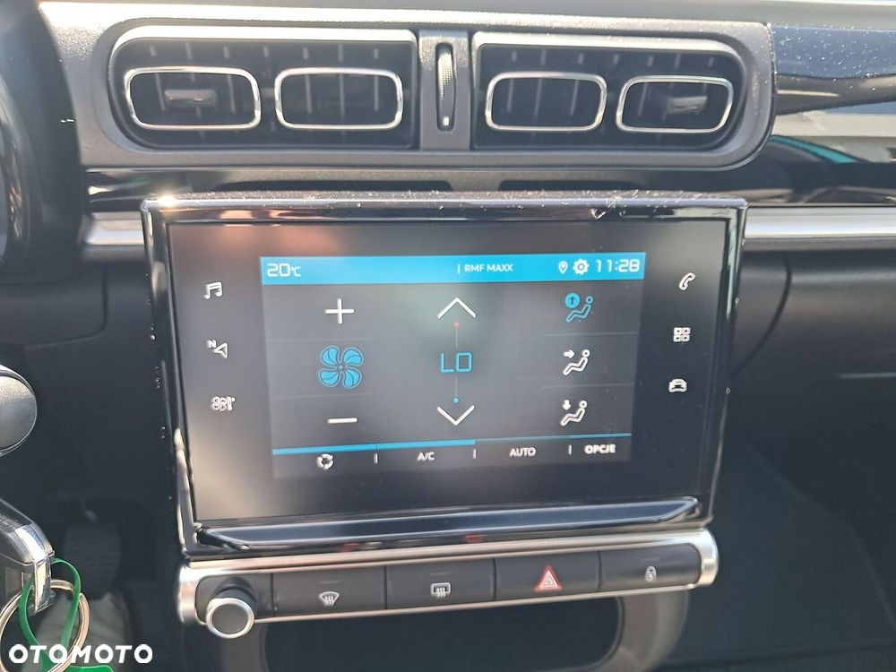 Citroën C3 1.2 PureTech Shine - 19