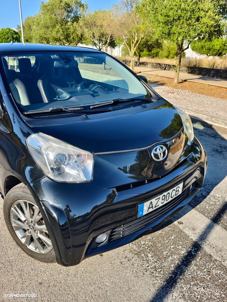 Toyota iQ 1.0 - 3