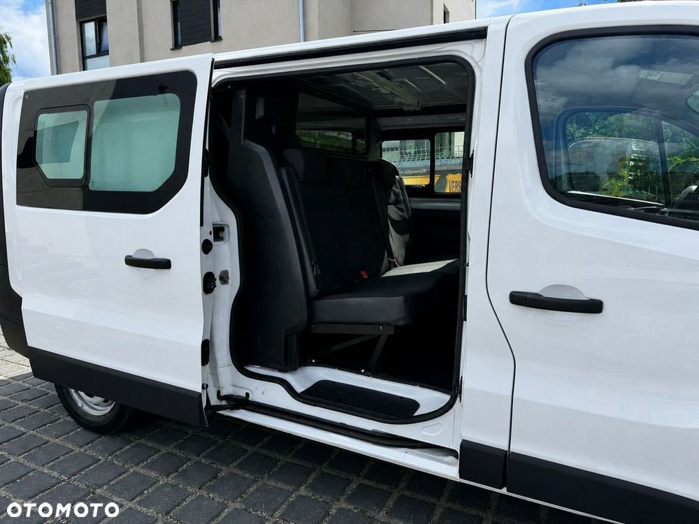 Opel Vivaro - 17