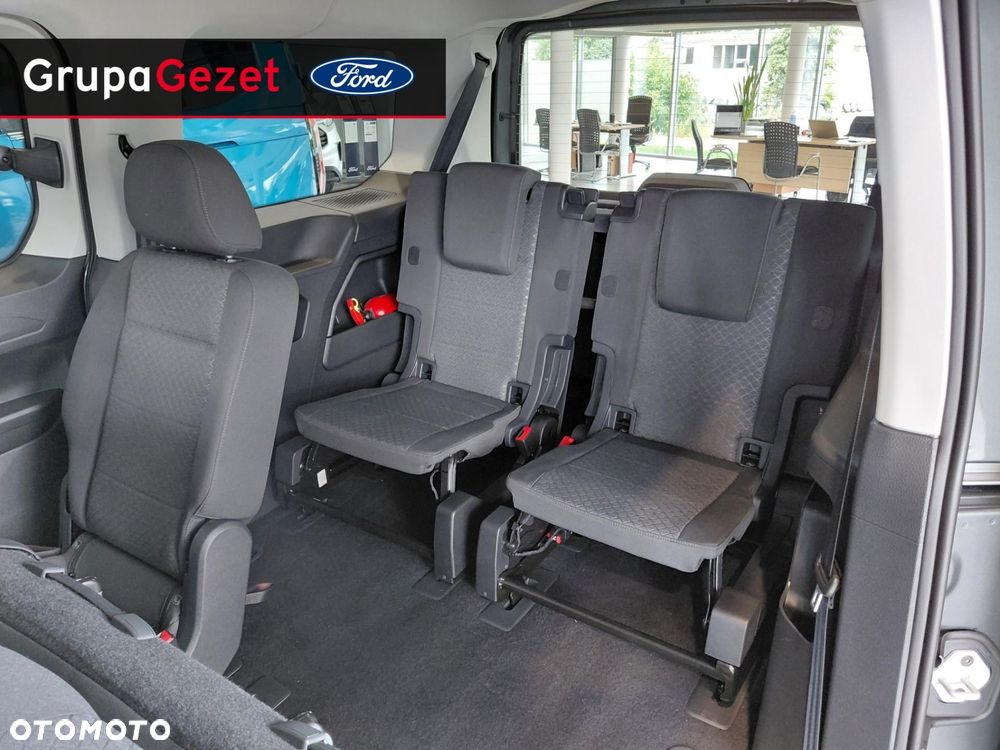 Ford Tourneo Connect - 13