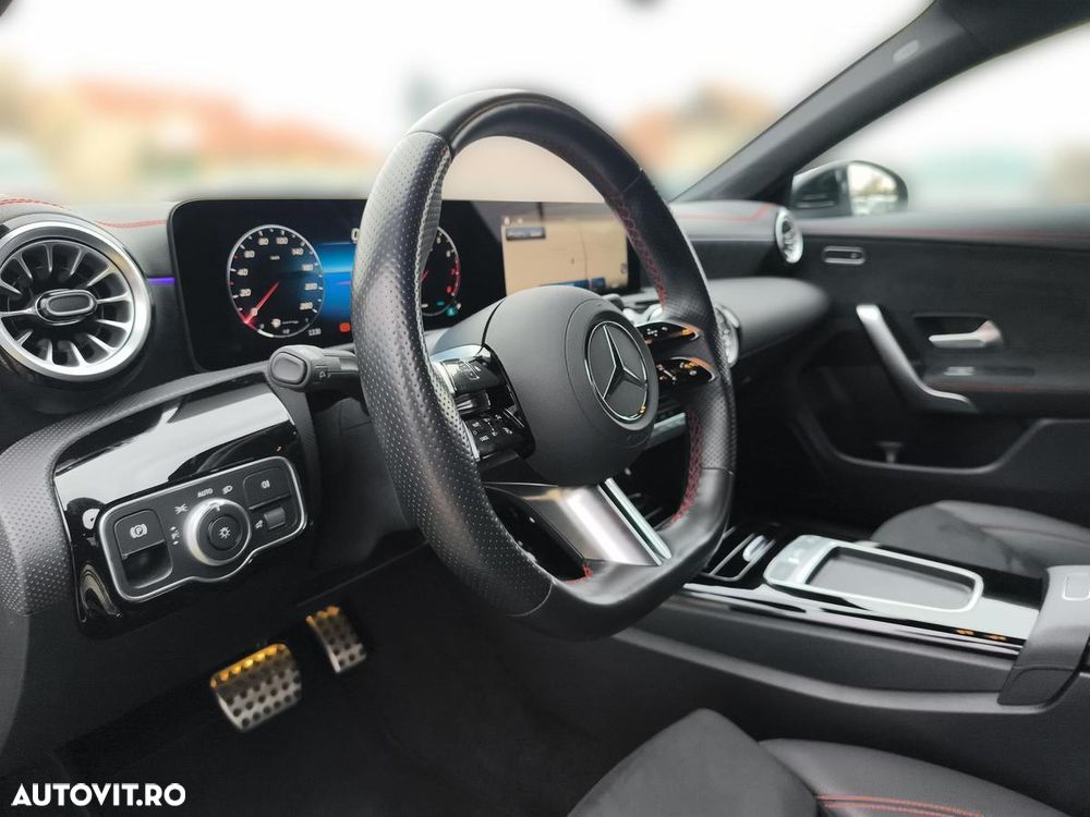 Mercedes-Benz CLA - 9