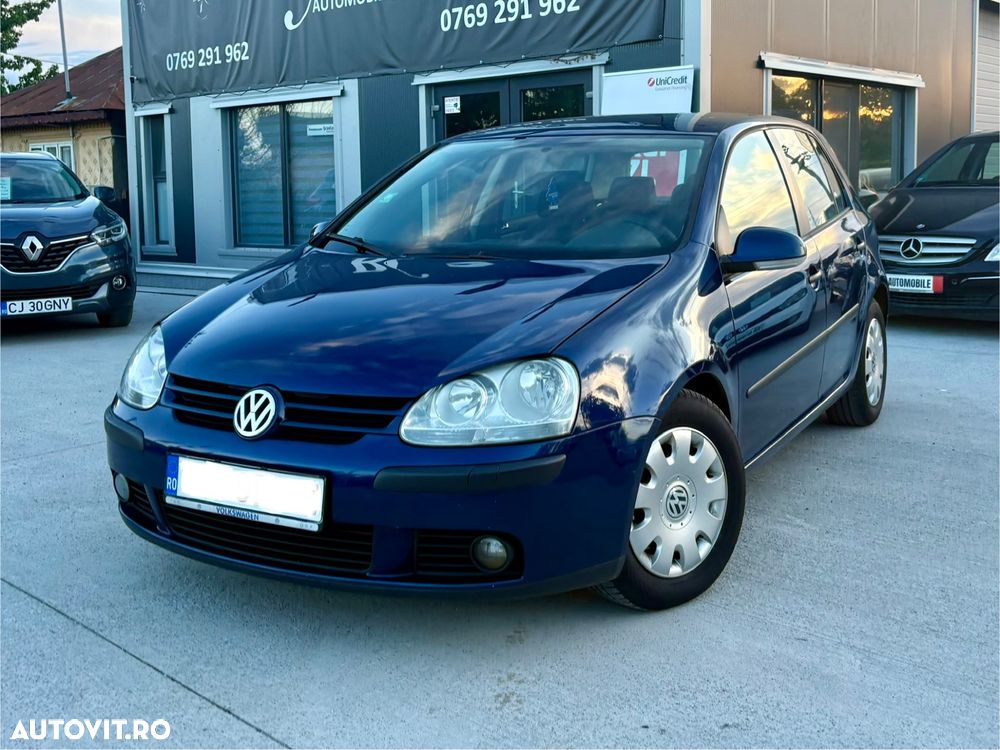 Volkswagen Golf - 2