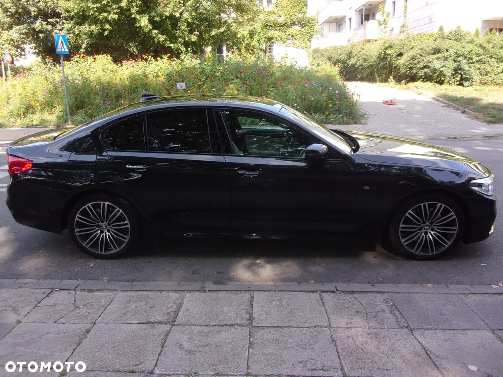 BMW Seria 5 530i xDrive Luxury Line - 12