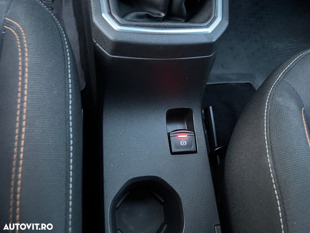 Dacia Sandero - 12