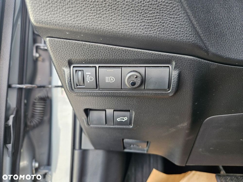 Toyota Corolla Cross - 27