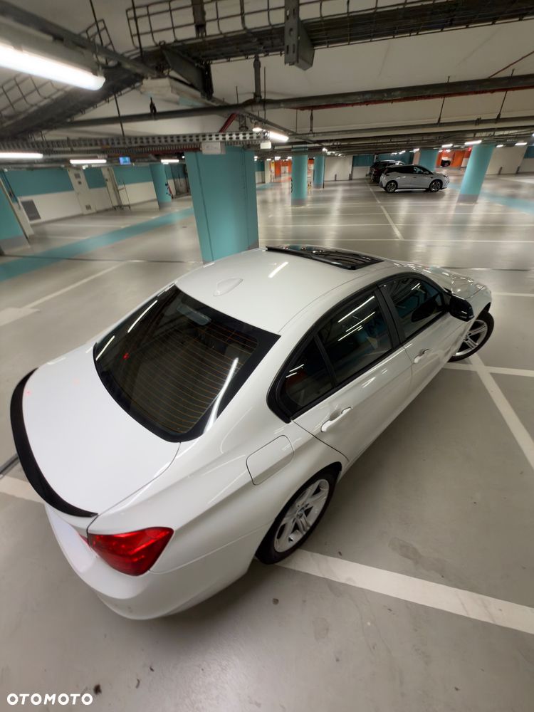 BMW Seria 3 - 10