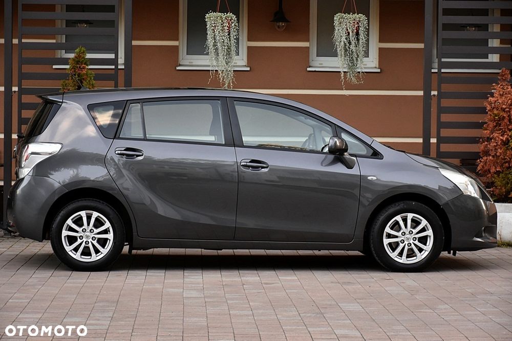 Toyota Verso 1.8 7-Sitzer Skyview Edition - 13