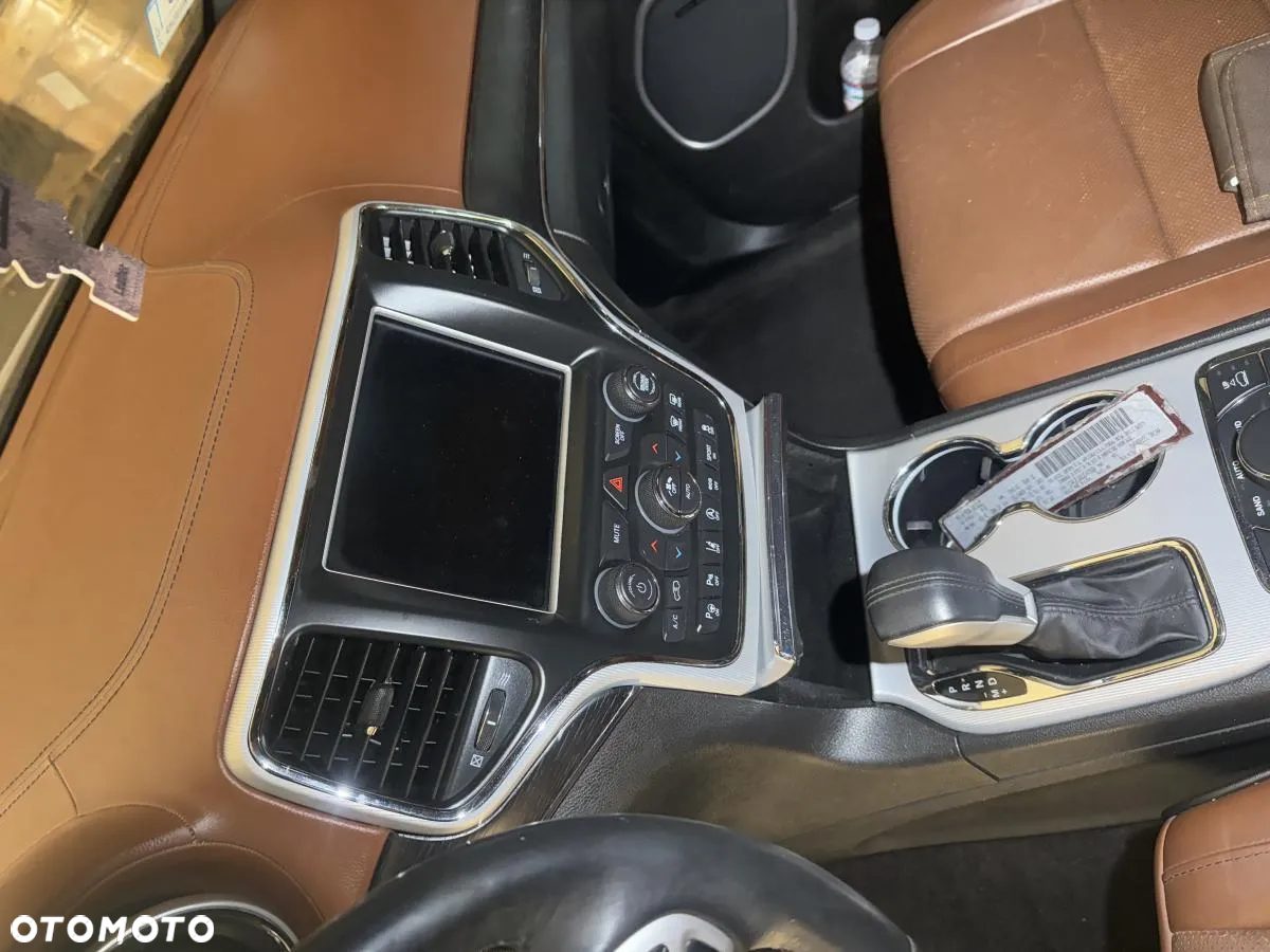 Jeep Grand Cherokee 3.6 V6 Summit - 40