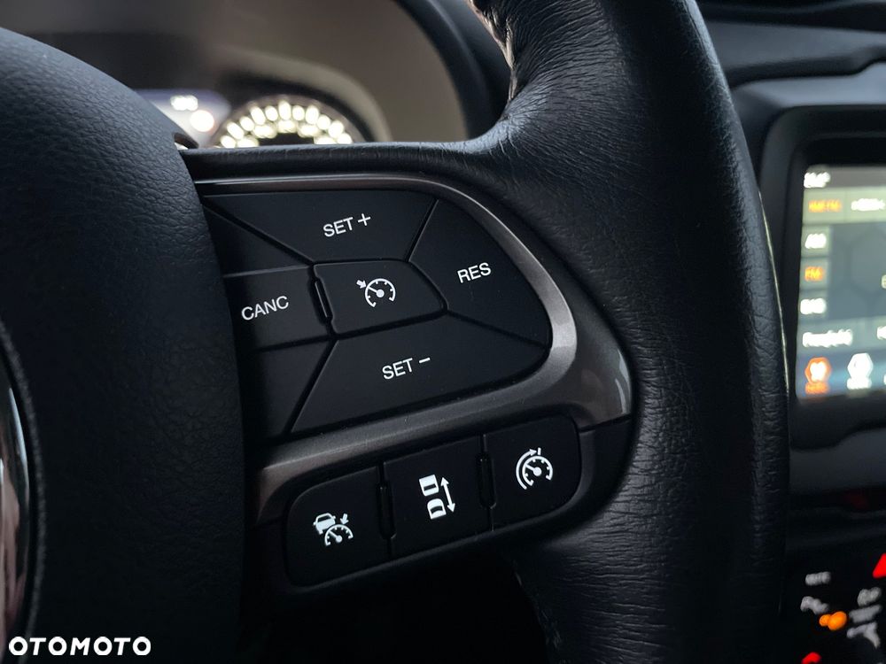 Jeep Renegade 1.3 GSE T4 Turbo Limited FWD S&S - 26