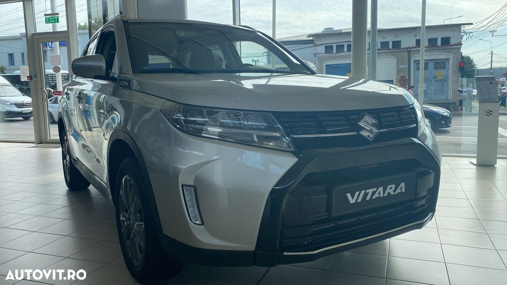 Suzuki Vitara 1.4 Boosterjet 6MT MHEV Cool - 4