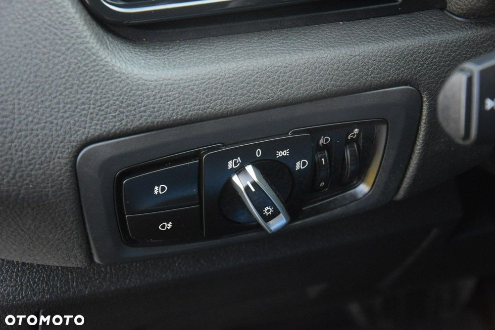 BMW Seria 2 218d GT Advantage - 32