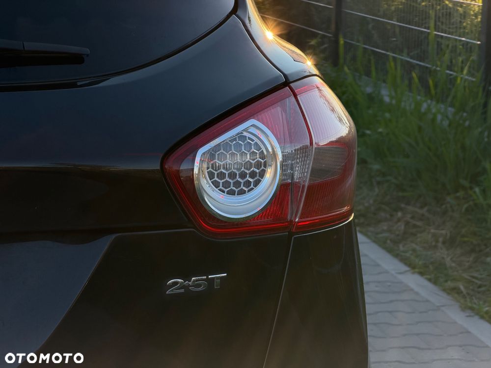 Ford Kuga 2.5 4x4 Titanium - 5