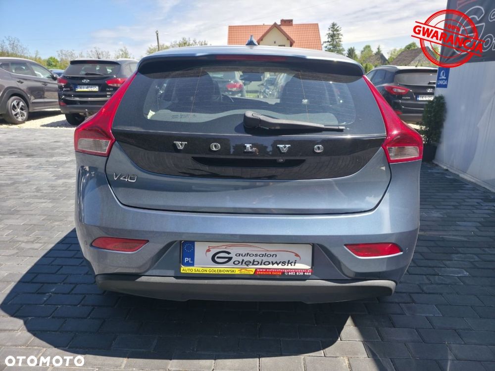 Volvo V40 - 9