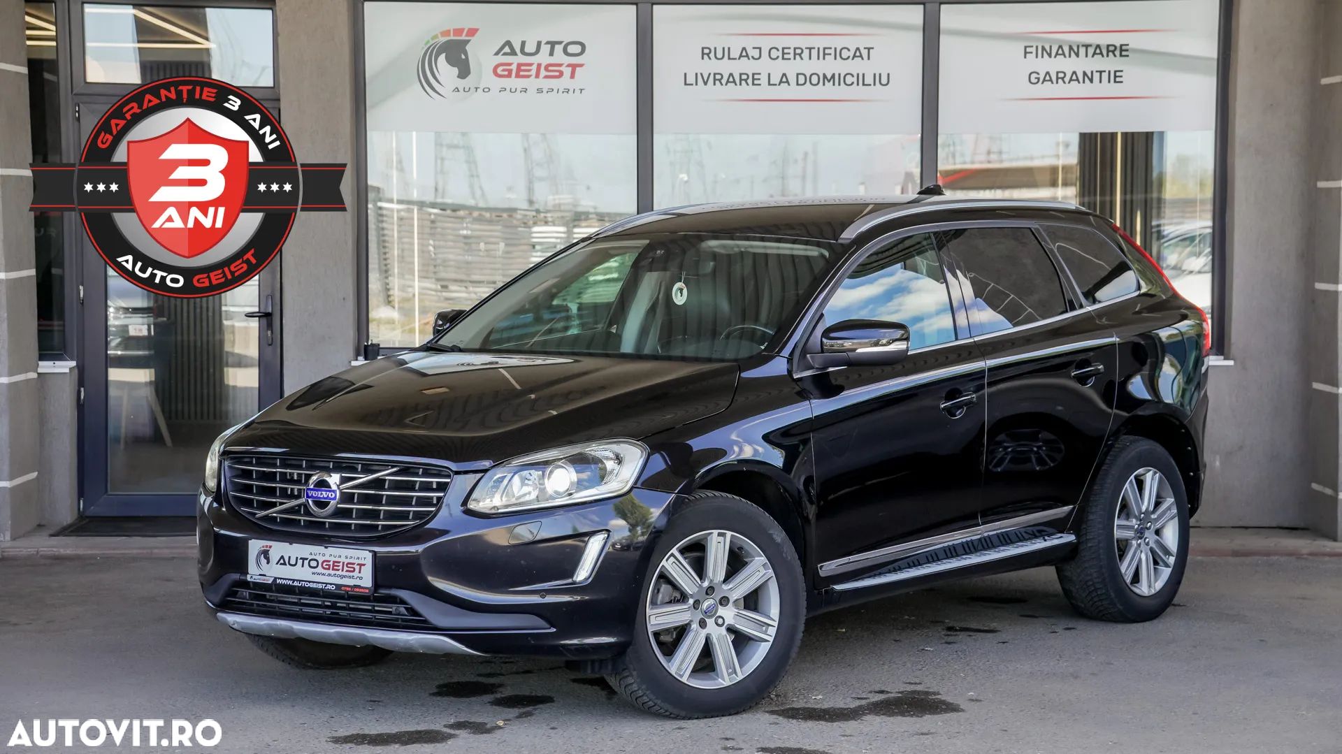 Volvo XC 60 D4 AWD Momentum - 1