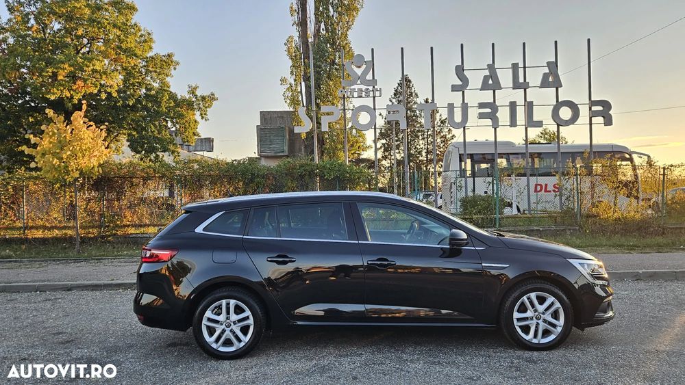 Renault Megane Blue dCi 116 Intens - 8