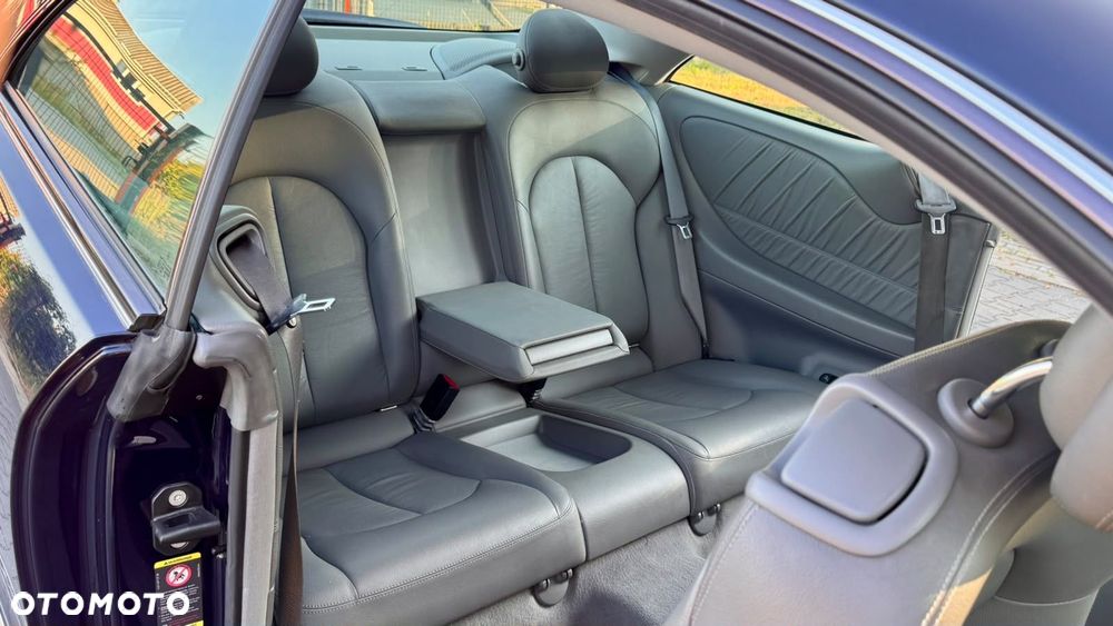 Mercedes-Benz CLK 280 7G-TRONIC Elegance - 11