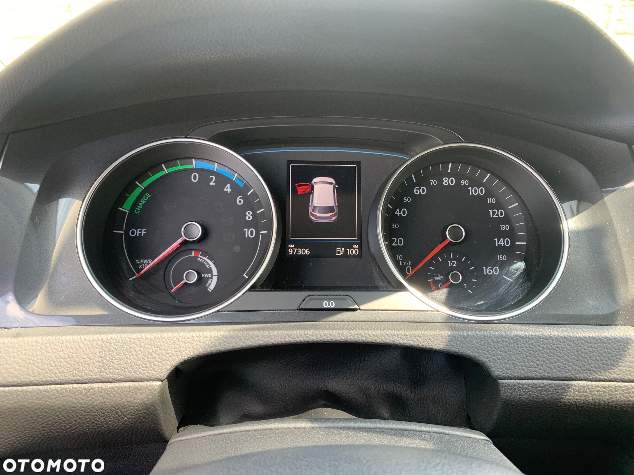 Volkswagen Golf e-Golf - 14