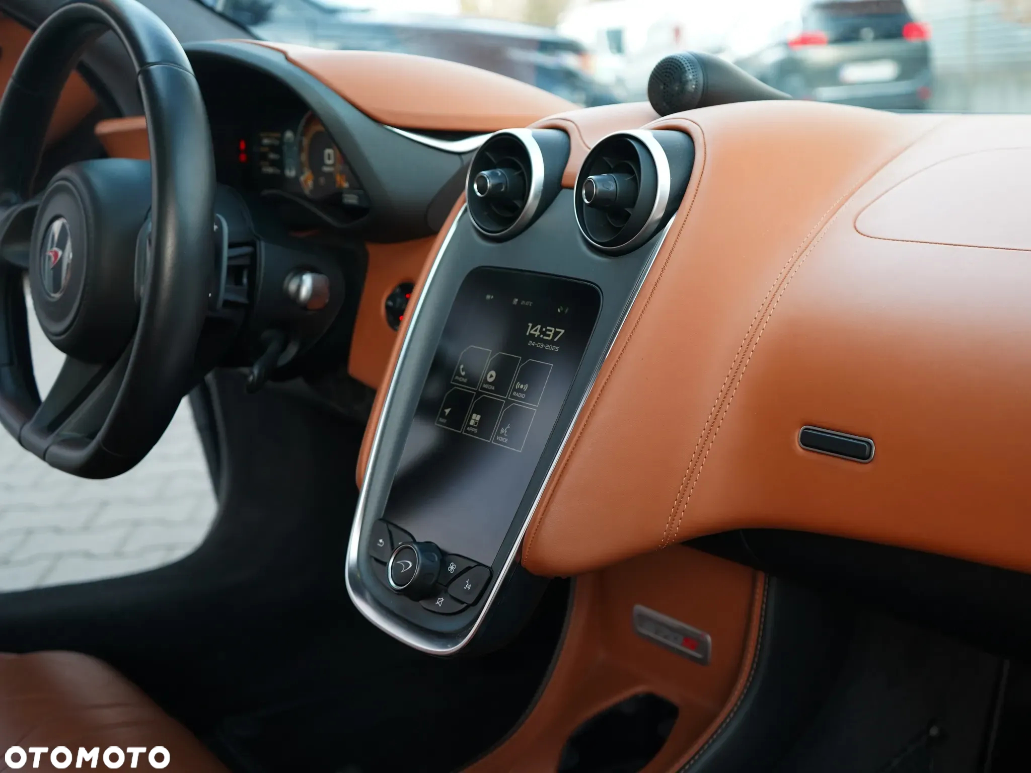 McLaren 570S Spider - 26