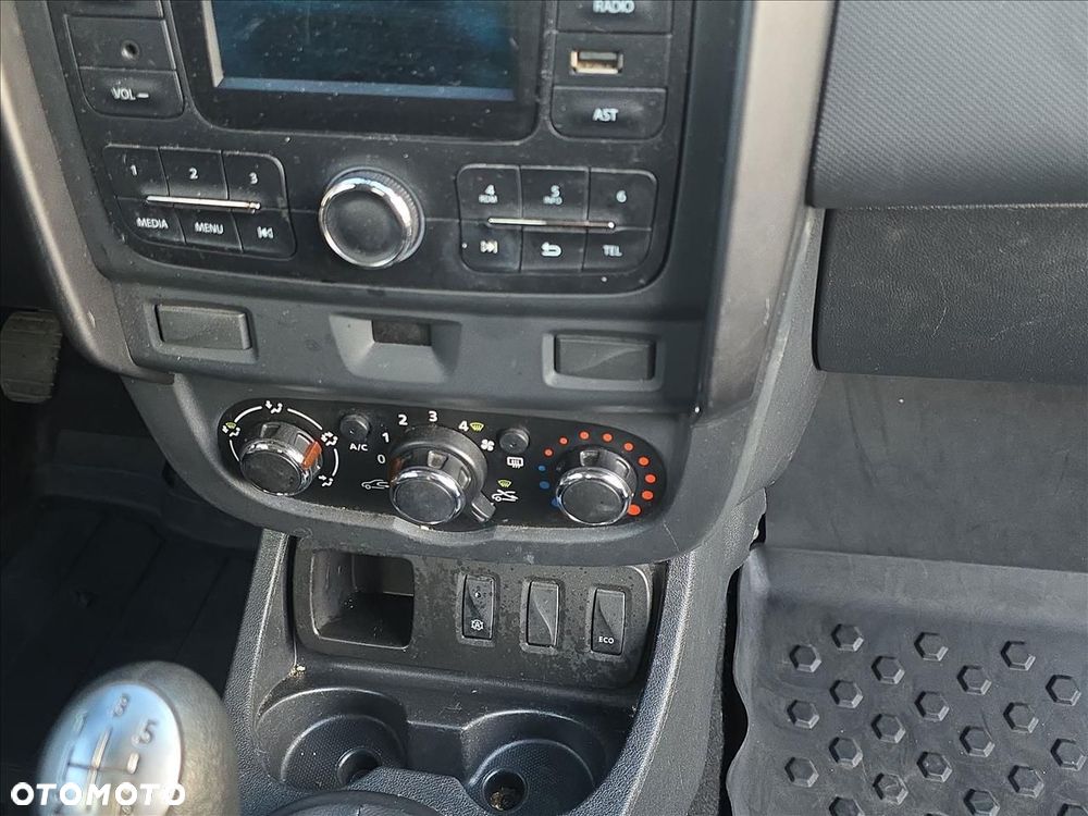 Dacia Duster 1.6 SCe Open S&S - 15
