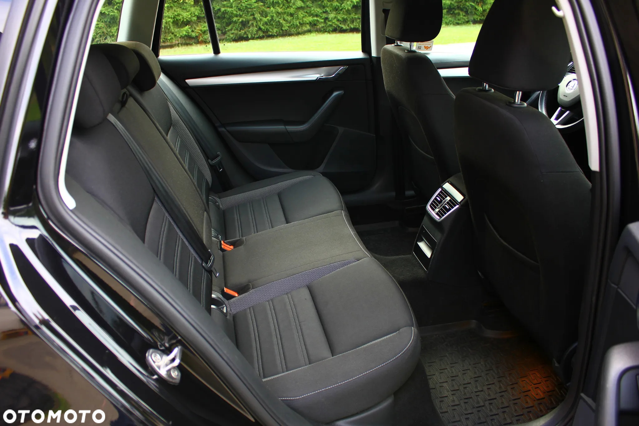 Skoda Octavia 1.6 TDI Ambition - 35
