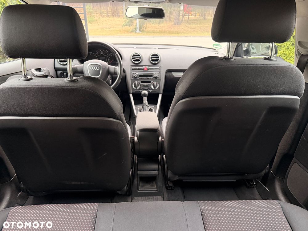 Audi A3 Sportback 1.9 TDI Ambition - 28