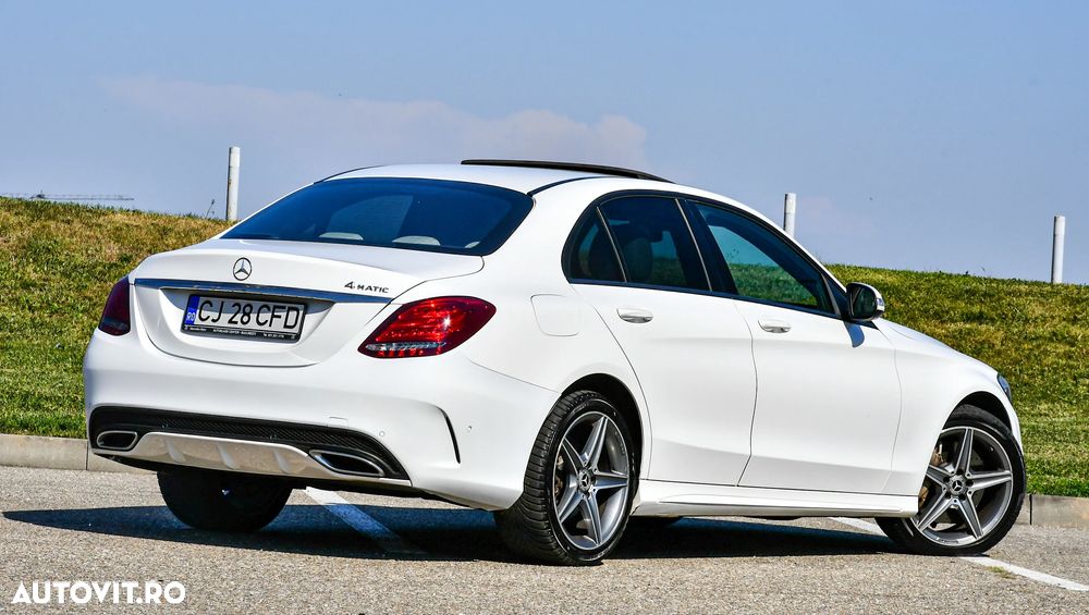 Mercedes-Benz C 250 (BlueTEC) d 4Matic 7G-TRONIC AMG Line - 4