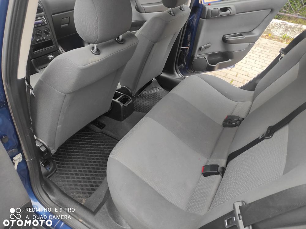 Opel Astra - 11