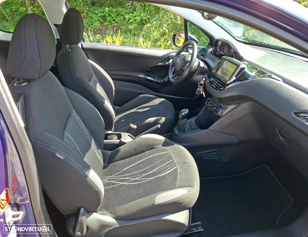 Peugeot 208 1.4 HDi Active - 10
