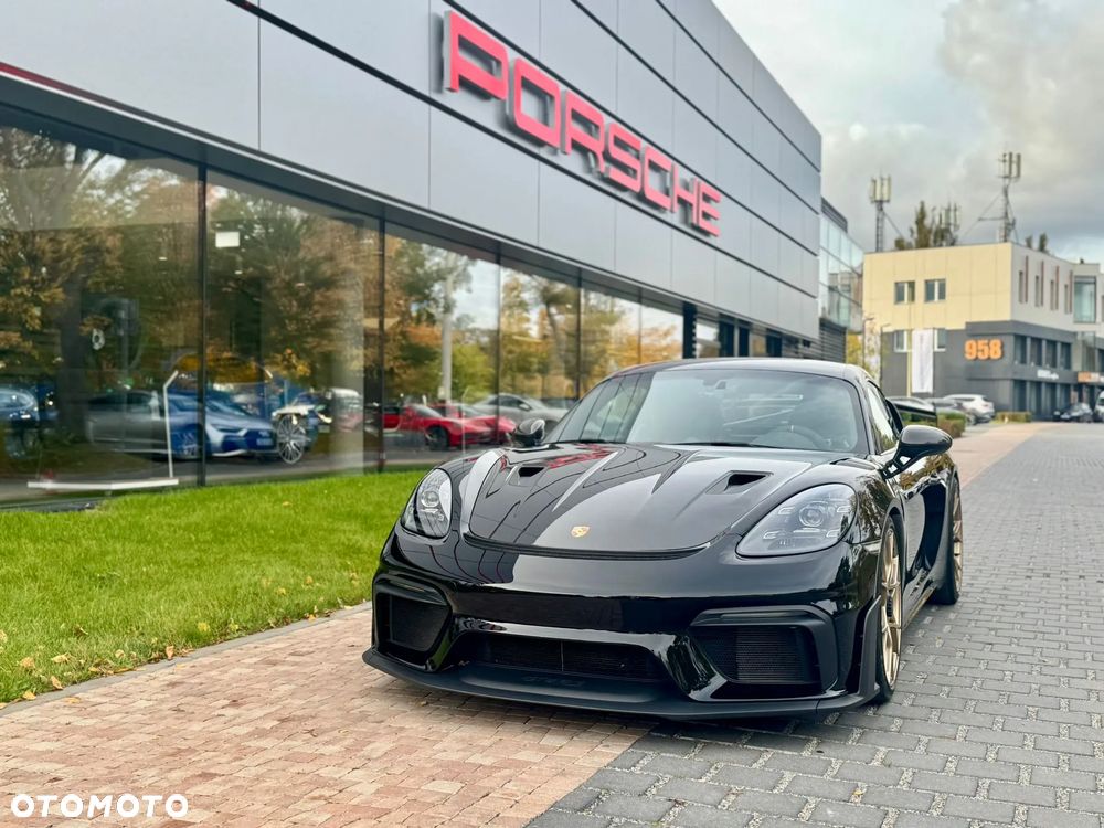 Porsche 718 Cayman - 3