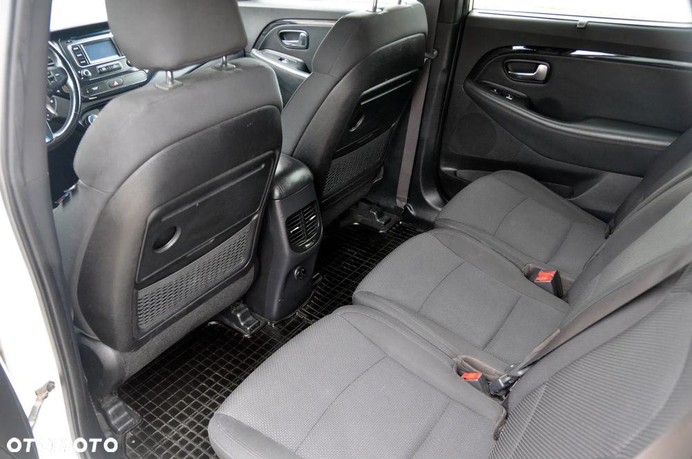 Kia Carens 1.7 CRDi XL - 6