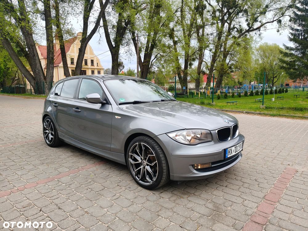 BMW Seria 1 - 24