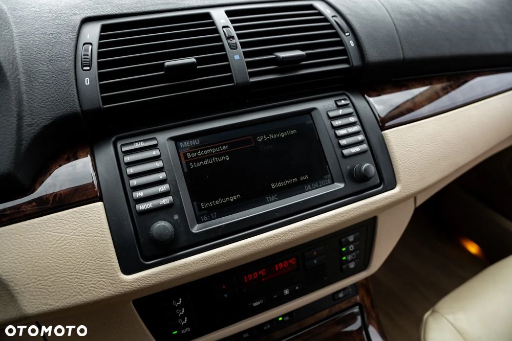 BMW X5 3.0 i Edition Exclusive - 32