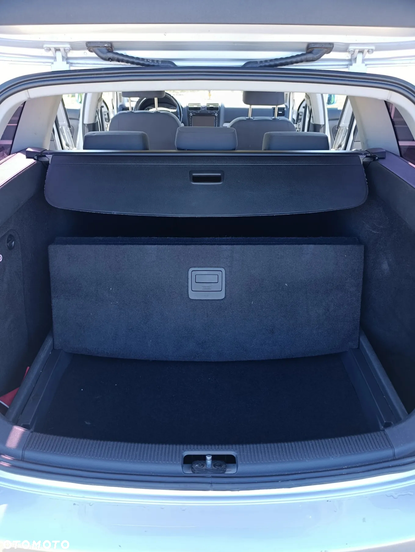 Volkswagen Golf - 8