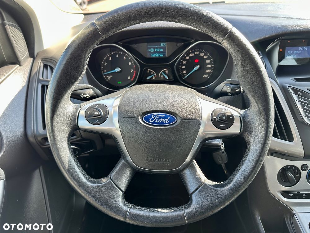 Ford Focus 1.6 Ambiente - 27