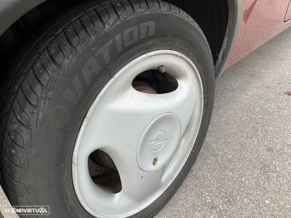 Opel Corsa 1.2 Swing - 10