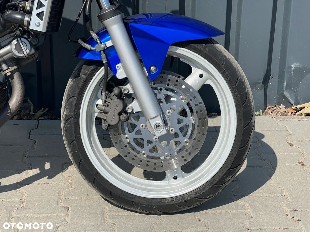 Suzuki SV - 19