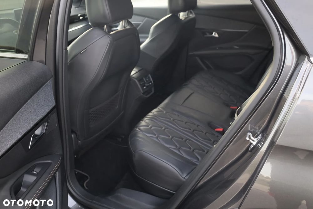 Peugeot 3008 - 17