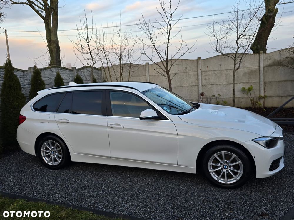 BMW Seria 3 320d xDrive Edition Luxury Line Purity - 31
