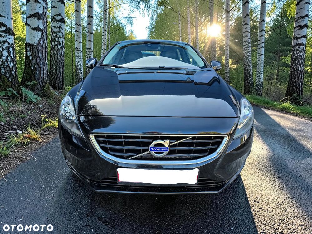 Volvo V40 D4 Summum - 9