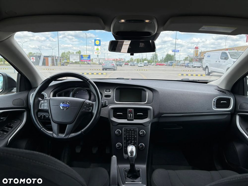Volvo V40 D2 Kinetic - 14