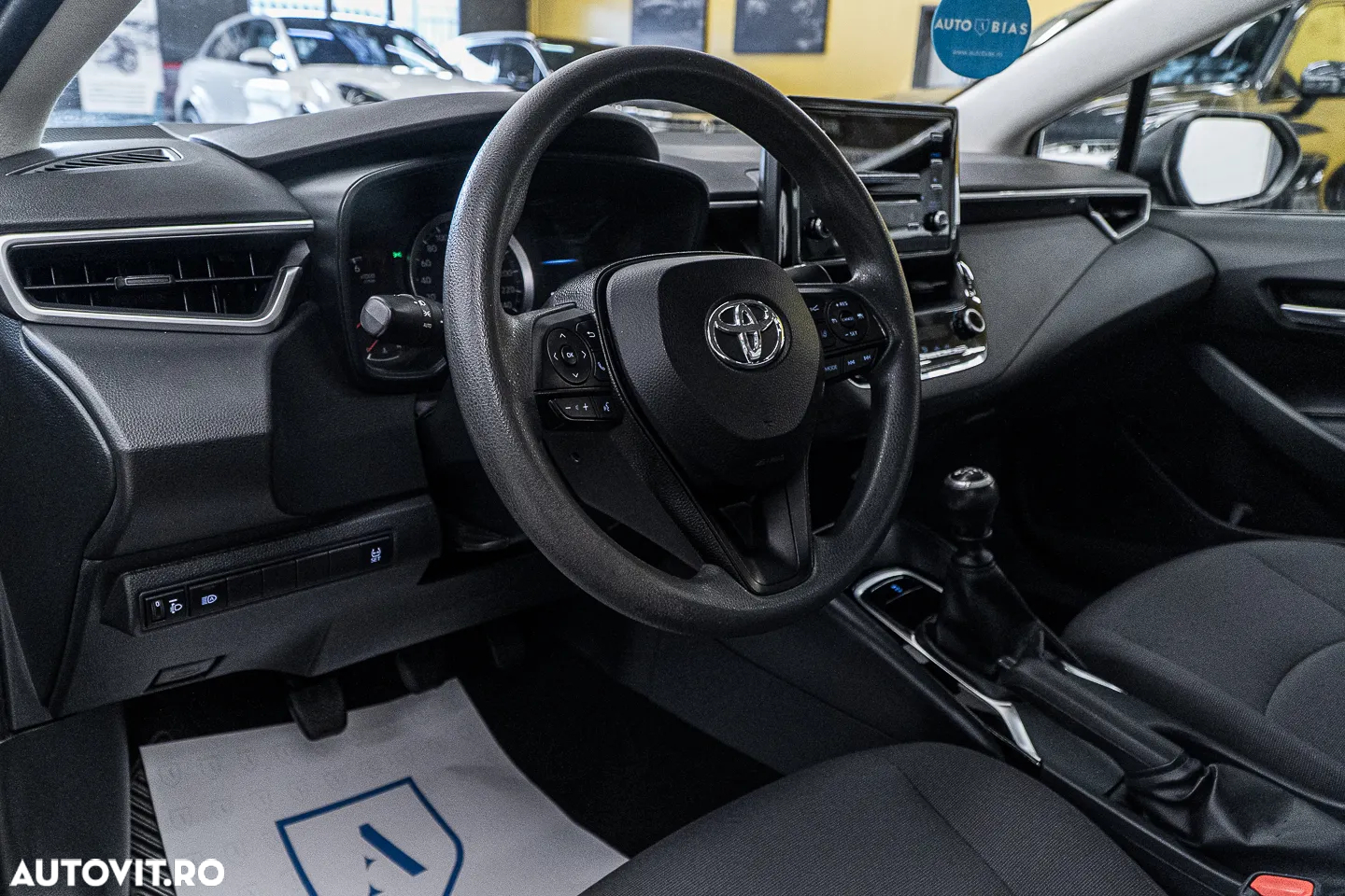 Toyota Corolla Sedan 1.6 Business - 6