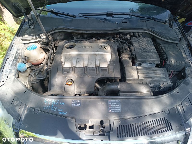 Volkswagen Passat 2.0 TDI DPF Trendline - 15