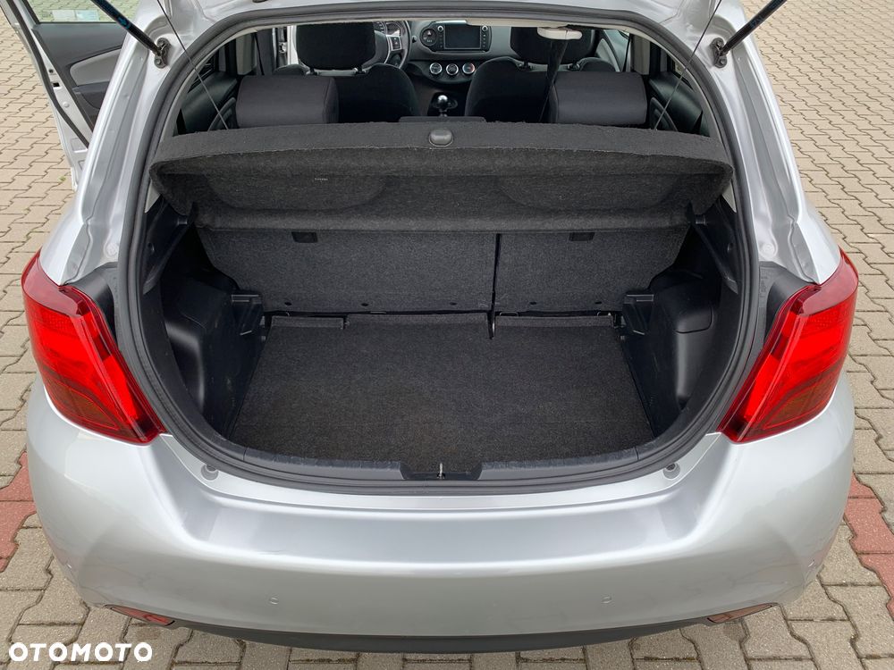 Toyota Yaris 1.33 Premium - 26