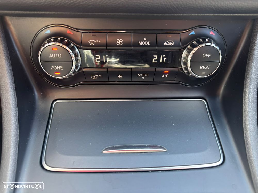 Mercedes-Benz CLA 200 d 4Matic 7G-DCT AMG Line - 54