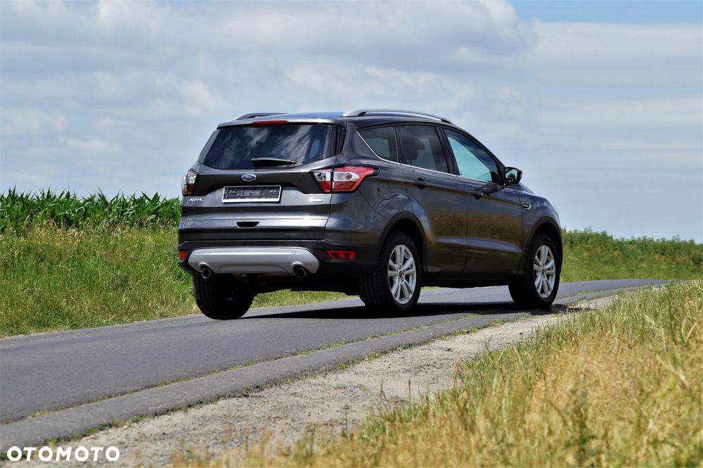 Ford Kuga - 8
