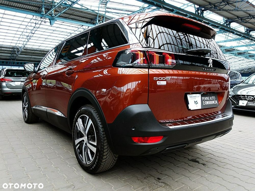 Peugeot 5008 - 10
