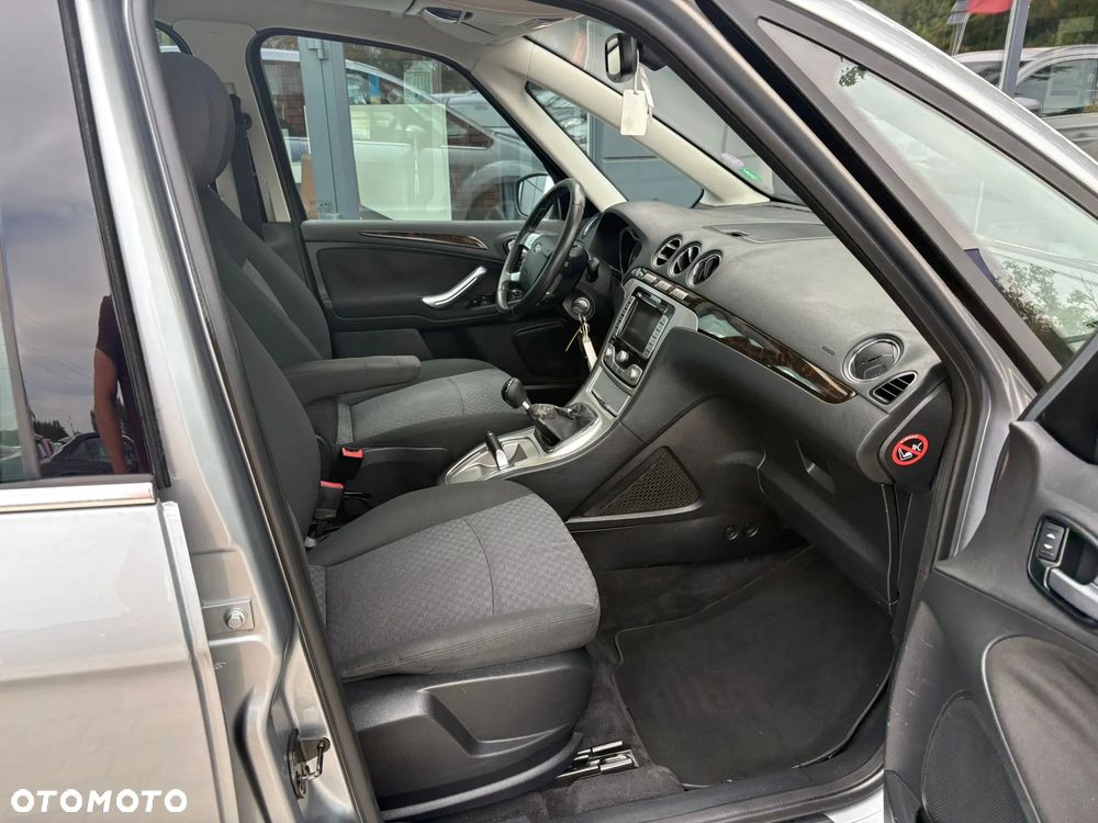 Ford Galaxy 2.0 Titanium - 11