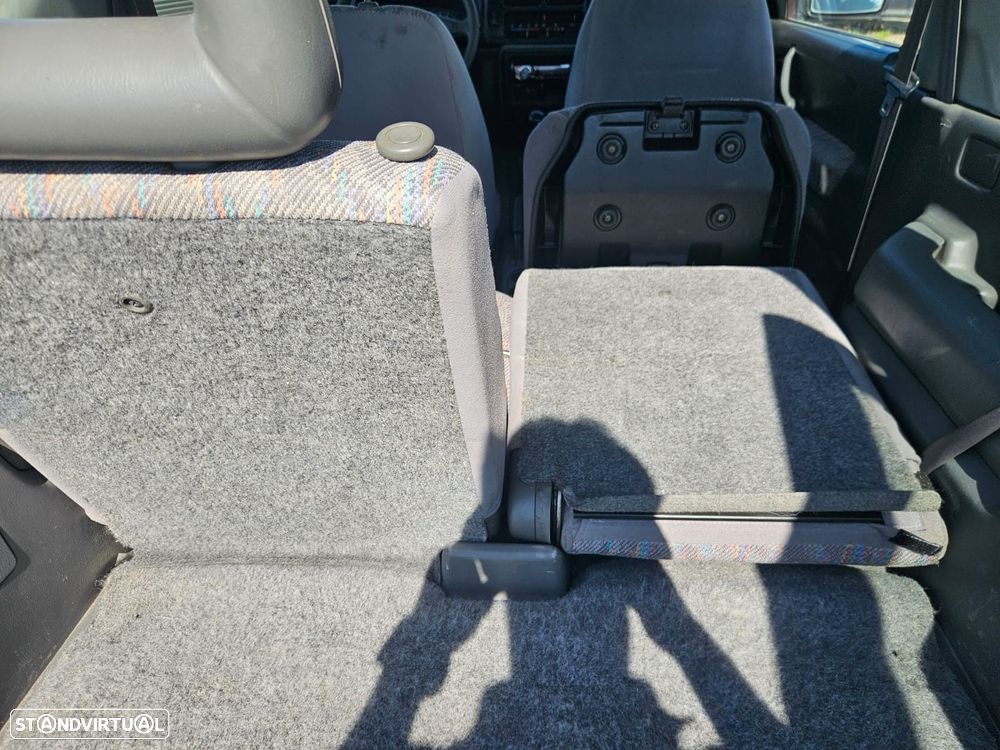 Suzuki Jimny 1.3 16V - 39